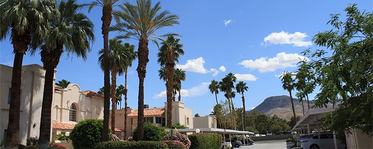 Cathedral City voters lean toward law that will phase out short-term rentals by 2023