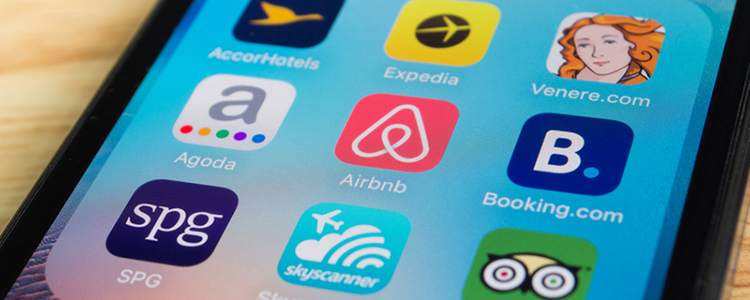 Airbnb mobile phone app