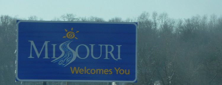 Missouri welcome sign