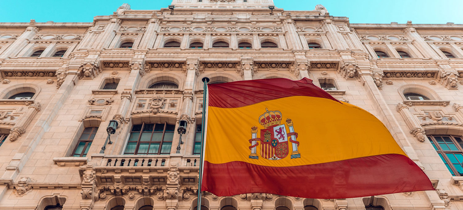 Spain withdraws VAT local bank payments requirement
