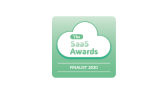 „Das Abzeichen für die SaaS Awards Finalist 2020 mit einem Wolkendesign auf grünem Hintergrund.“