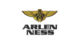 "Logo di Arlen Ness con uno stemma alato dorato sopra il nome del marchio in grassetto."