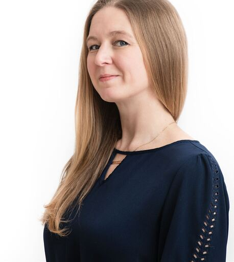 Amanda Denniston headshot